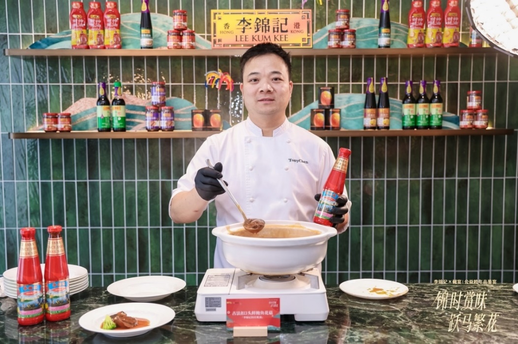 圖片包含 人, 桌子, 食物, 盤子AI 生成的內(nèi)容可能不正確。