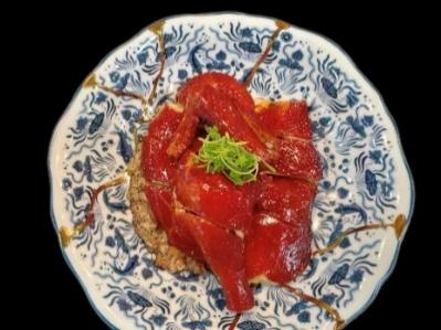 盤(pán)子里有食物

AI 生成的內(nèi)容可能不正確。